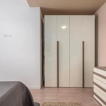 Casa En.ro * Butkovići