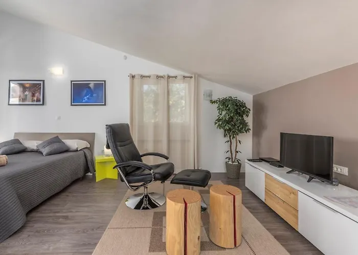 Casa En.ro 빌라 Butkovići